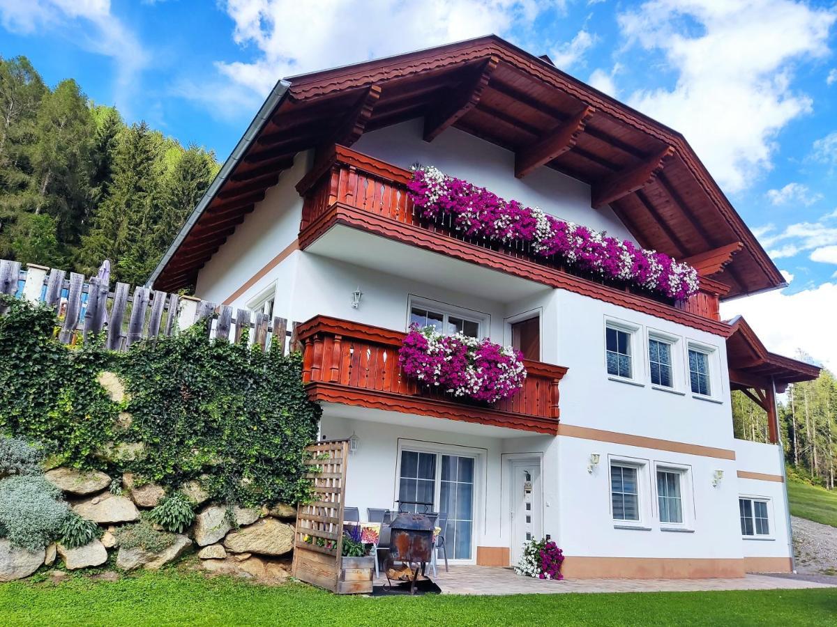 Ferienwohnung Michaela Flattach Exterior photo